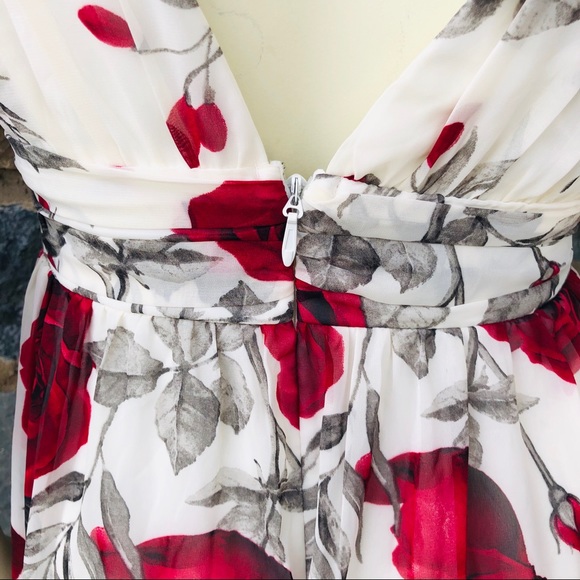 Lulu’s Queen of Hearts White Floral Print Dress - Picture 8 of 14